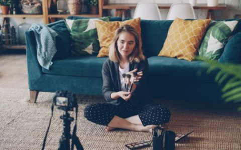 Marketing d’influence : comment trouver et collaborer avec les bons influenceurs ?